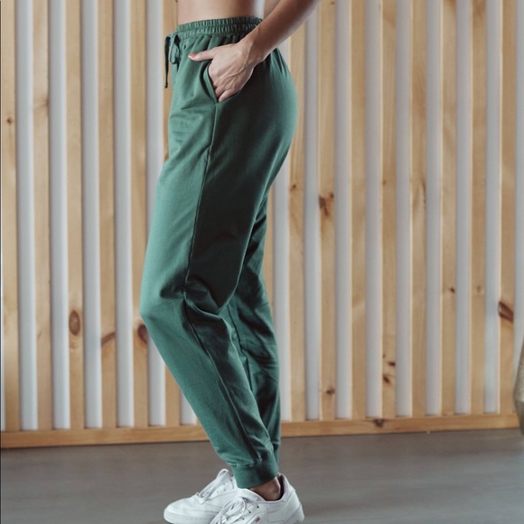 Sage green sweatpant joggers - Picture 2 of 7